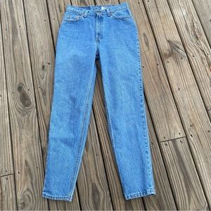 Levi’s 512 Slim Fit Tapered Leg 90’s Jeans